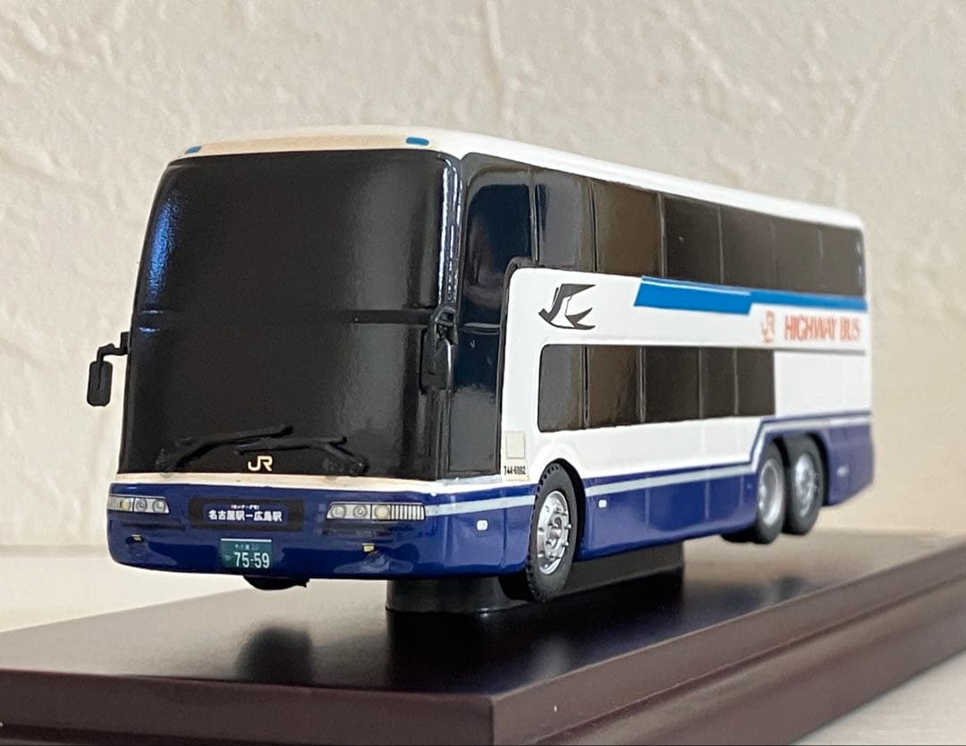 JRハイウェイバス三菱エアロキング(セレナーデ号)