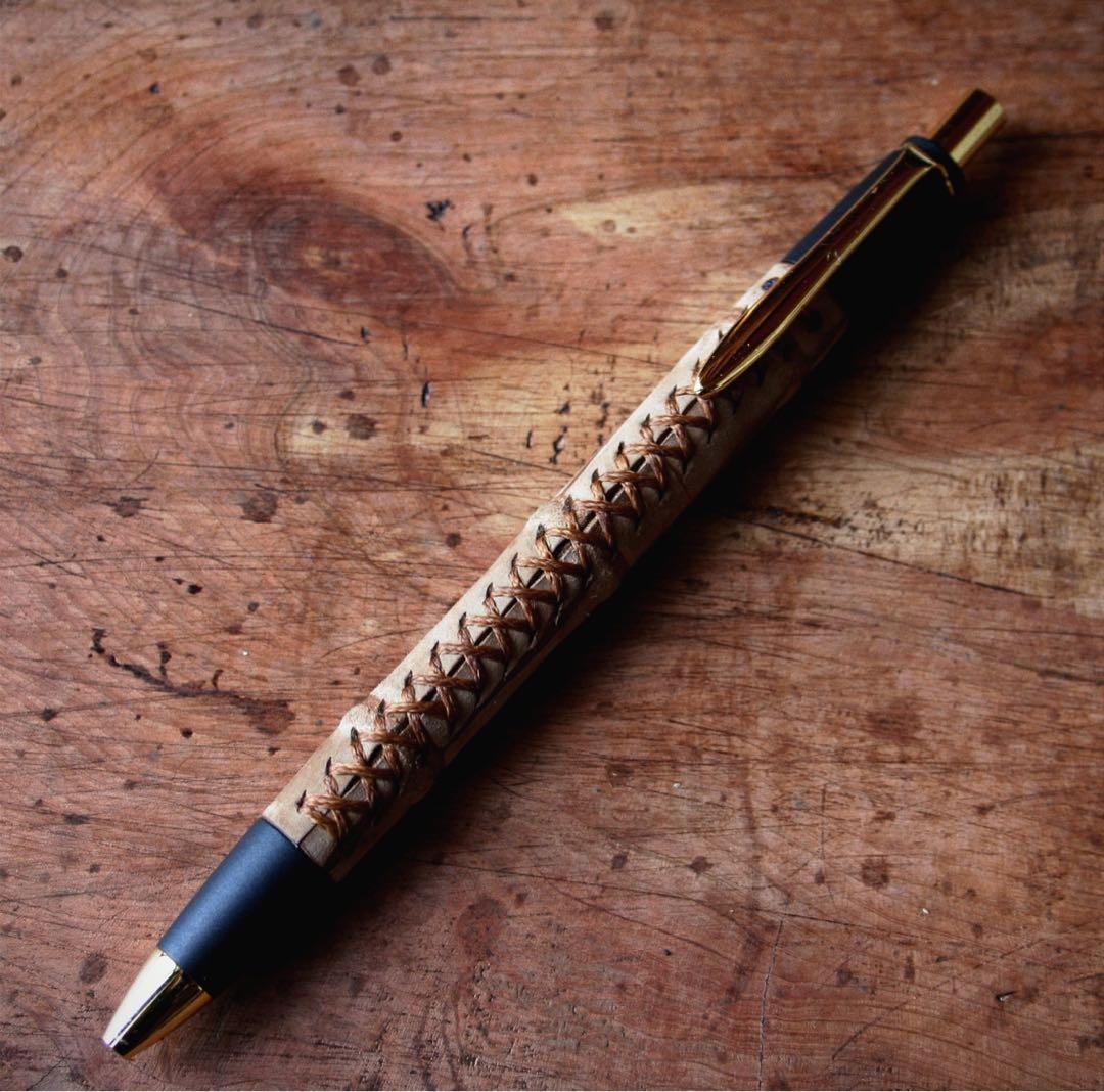 Schicksal Crocodile ベージュ シャープペンシル シックザール