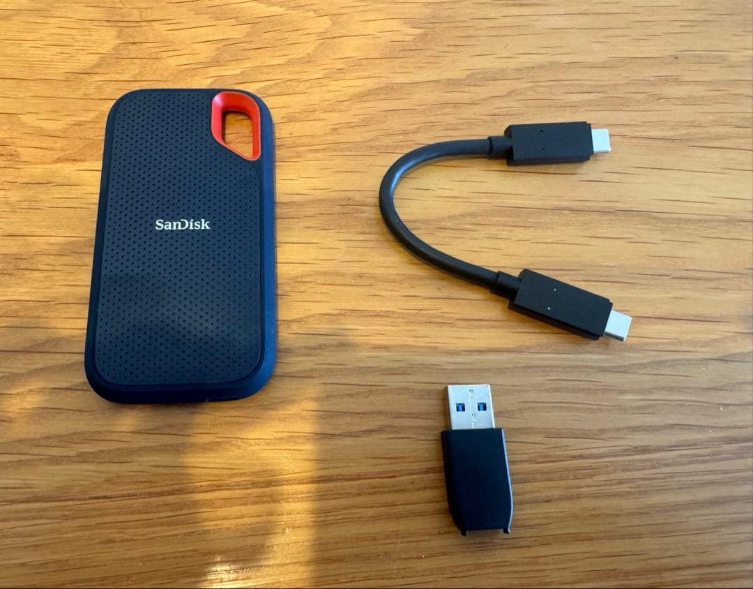 【SanDisk】ExtremeポータブルSSD 2TB（中古品）