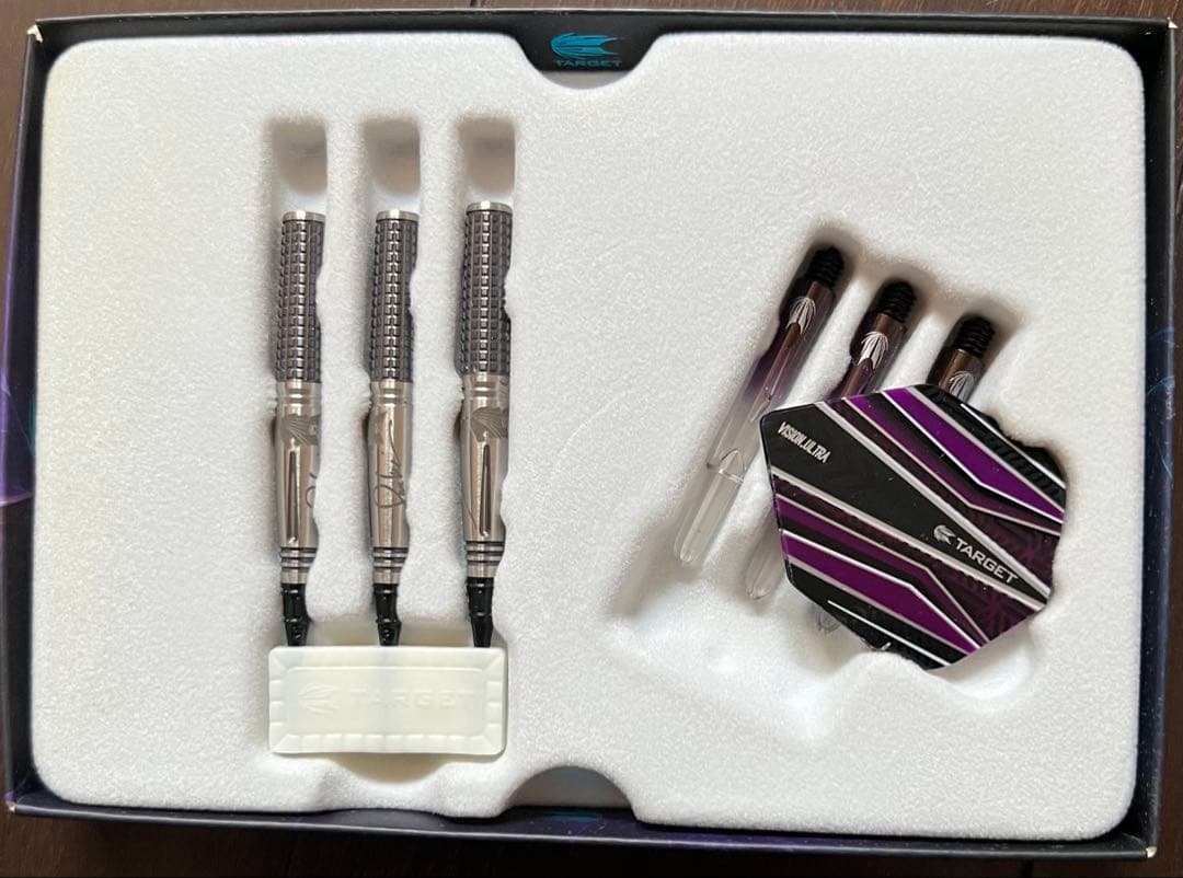 Paul Lim The Legend ダーツ 18g TARGET