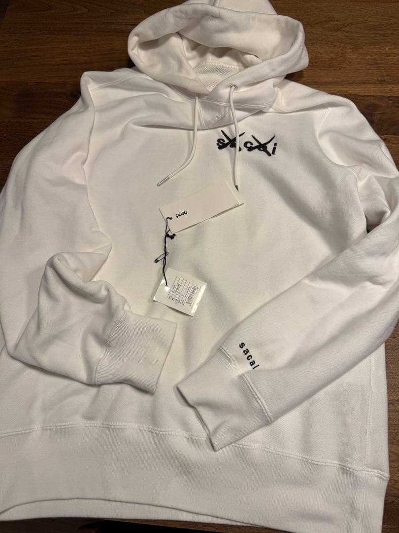 21aw sacai KAWS プルオーバーパーカー ホワイト サイズ：2