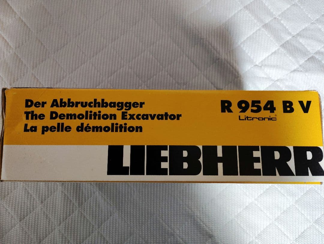 LIEBHERR R954BV解体機　絶版