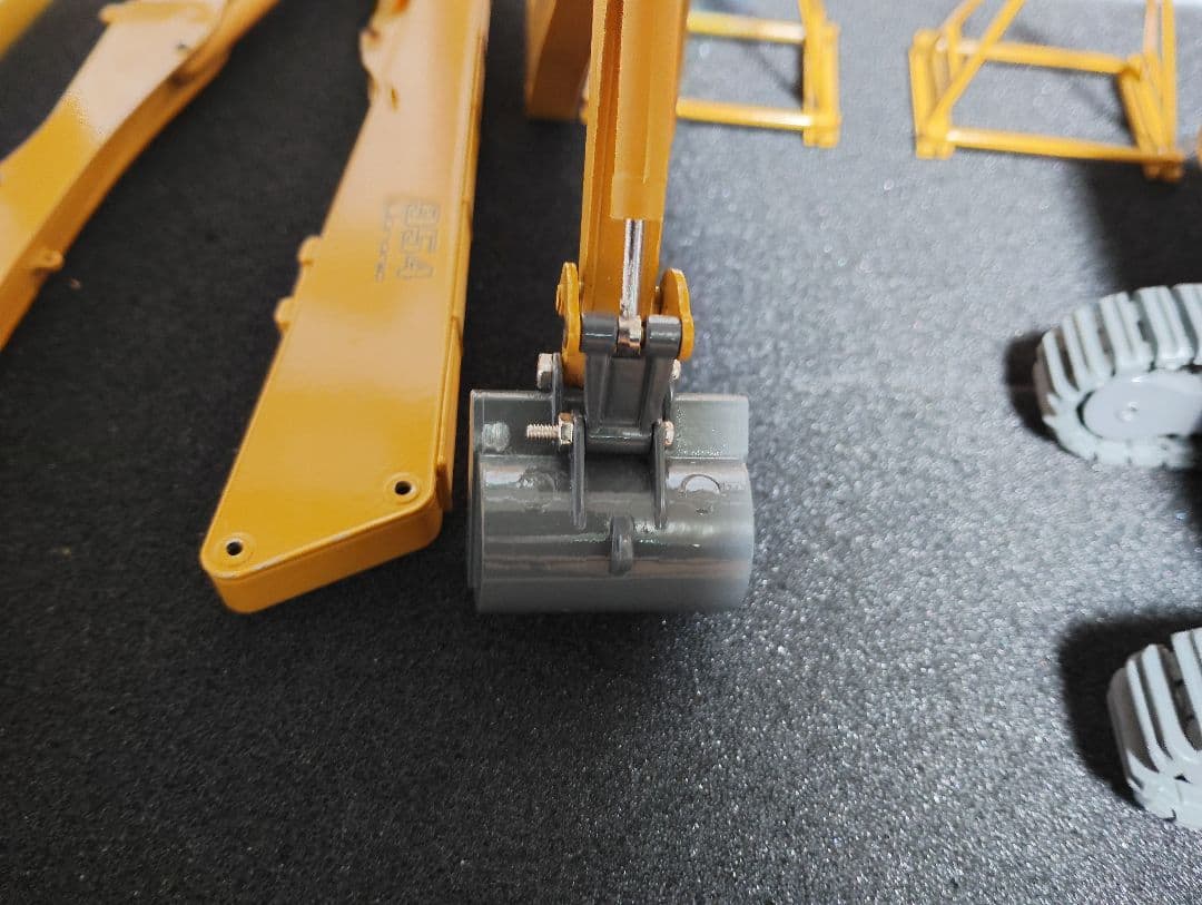 LIEBHERR R954BV解体機　絶版