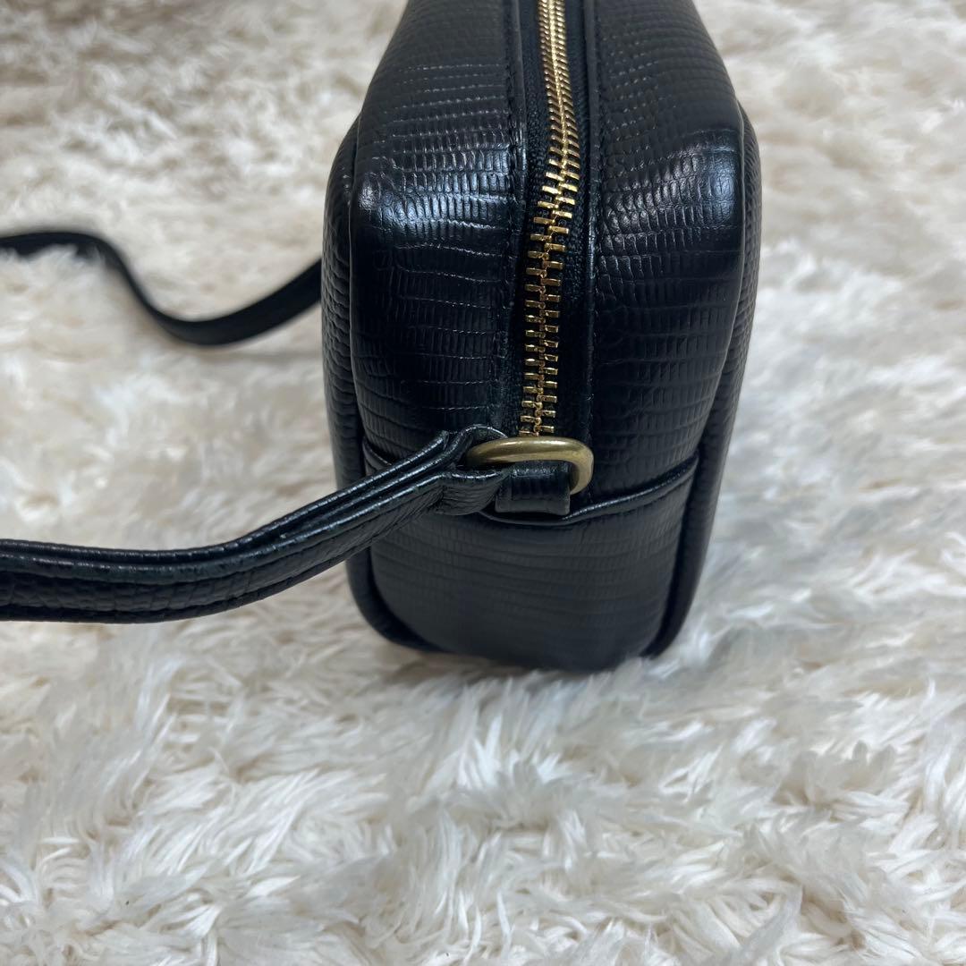 【美品】トフアンドロードストーン　ショルダーバッグ　リザード　型押し　黒
