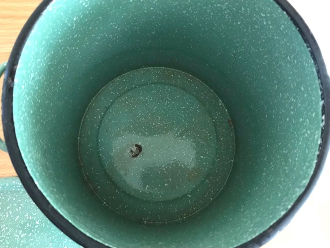 イギリス　ホーローフラワー缶　アンティーク