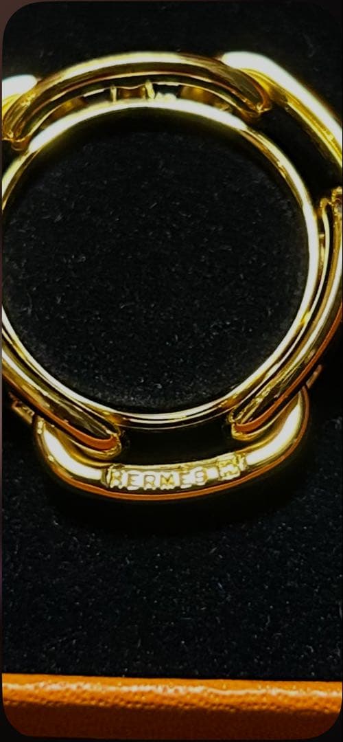 HERMES スカーフリング　ゴールド　 箱付き　未使用品
