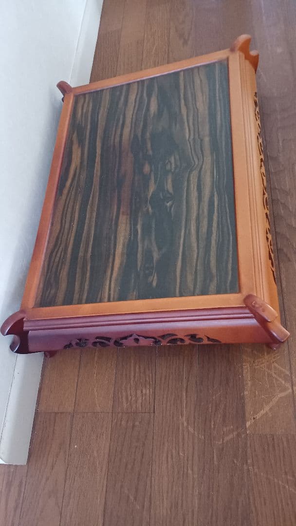 木製彫刻入り飾り台