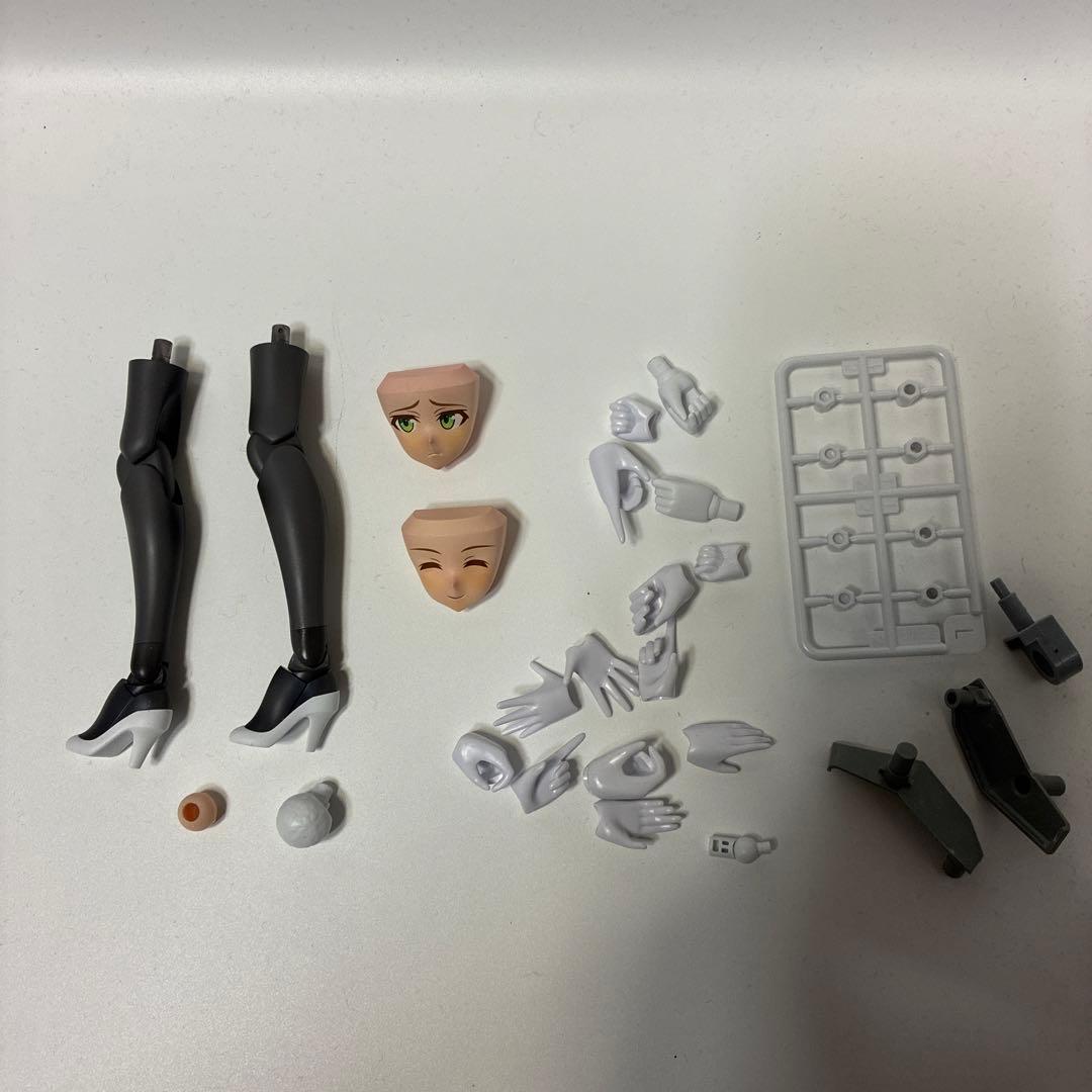 フレームアームズ・ガール　グランデスケール　バーゼラルド　塗装済み完成品