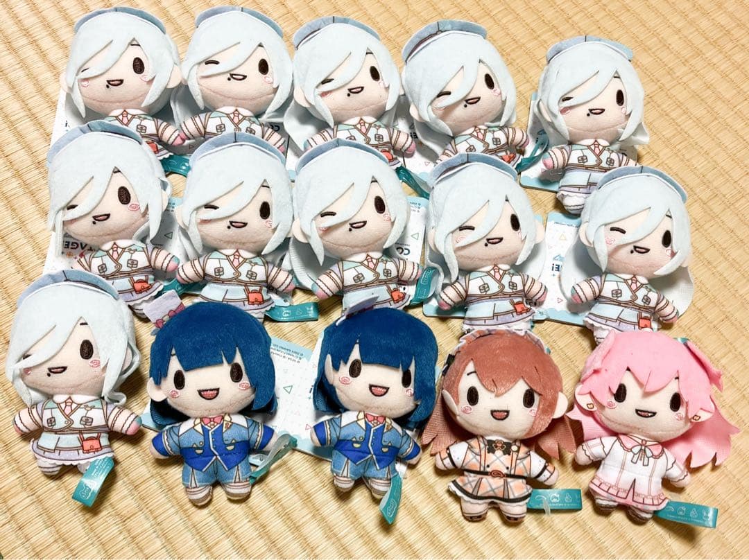 プロセカ　 サンリオ　ふわぷちマスコット モアジャン 15点　モモジャン