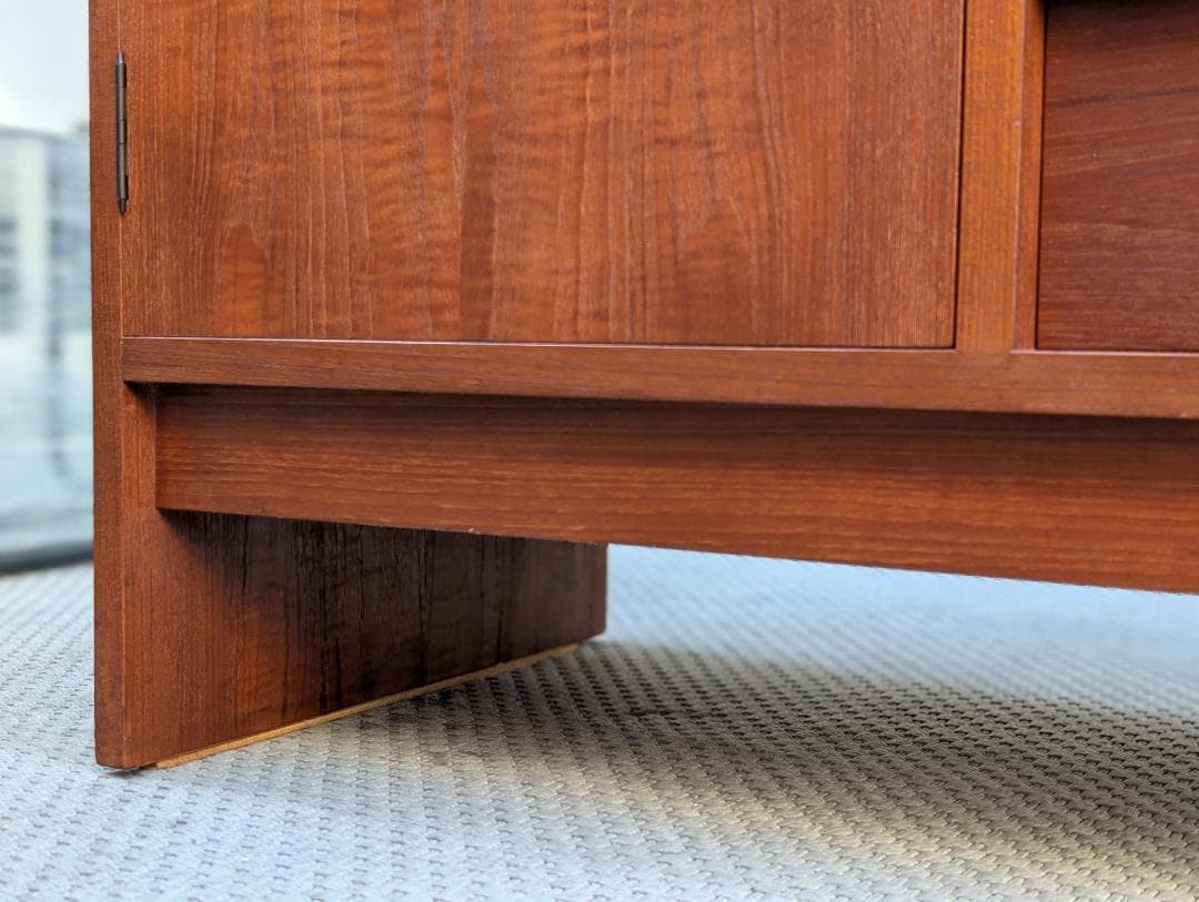 ジャパンヴィンテージ☆サイドボード／チーク材無垢／北欧家具／ミッドセンチュリー