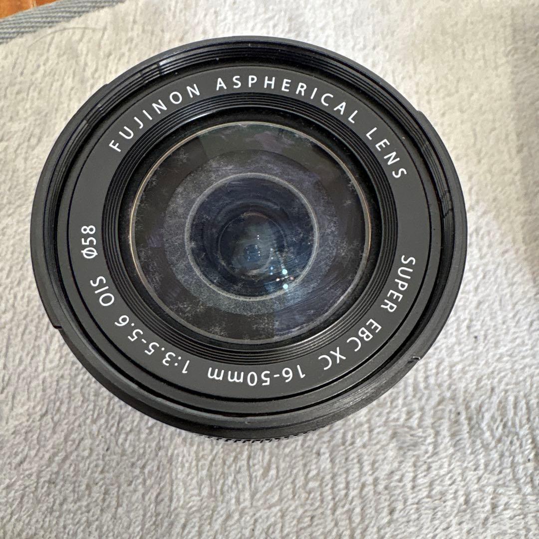 Fujifilm X-A2【レンズ付き】【バッテリー付き】