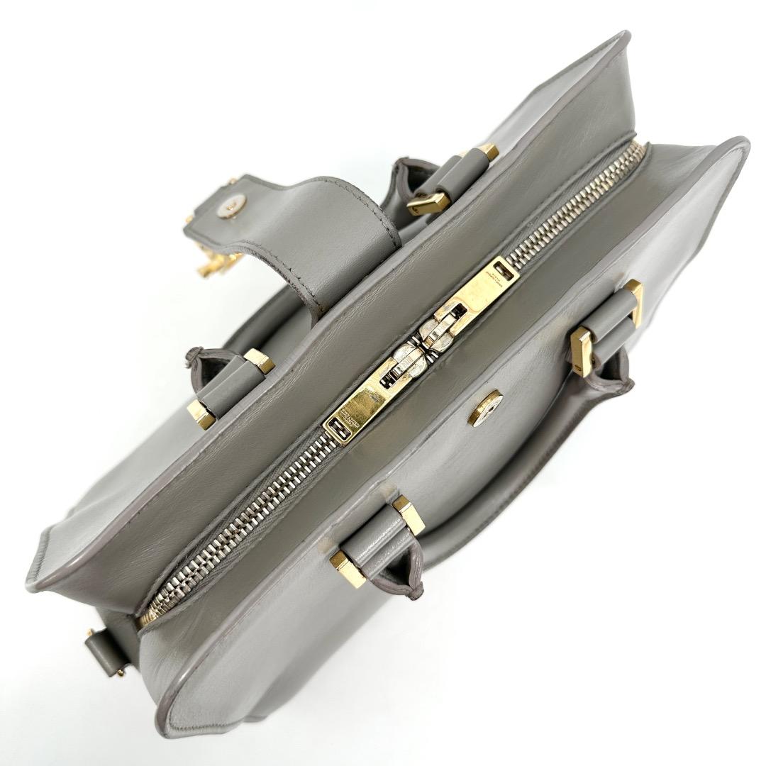 SAINT LAURENT ベイビーカバス ハンドバッグ