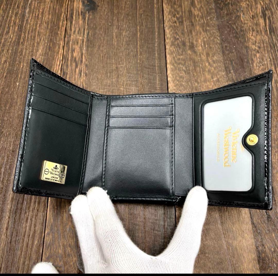 新品未使用　ヴィヴィアンウエストウッド 三つ折財布　黒　エナメル　がま口　⑤
