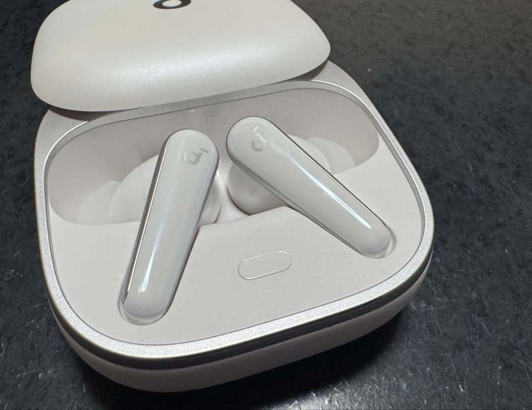 Soundcore Liberty 5 パールホワイト (箱、付属品等付き)