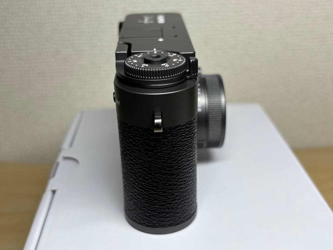FUJIFILM xhalf x-hf1 チャコールシルバー グリップ付