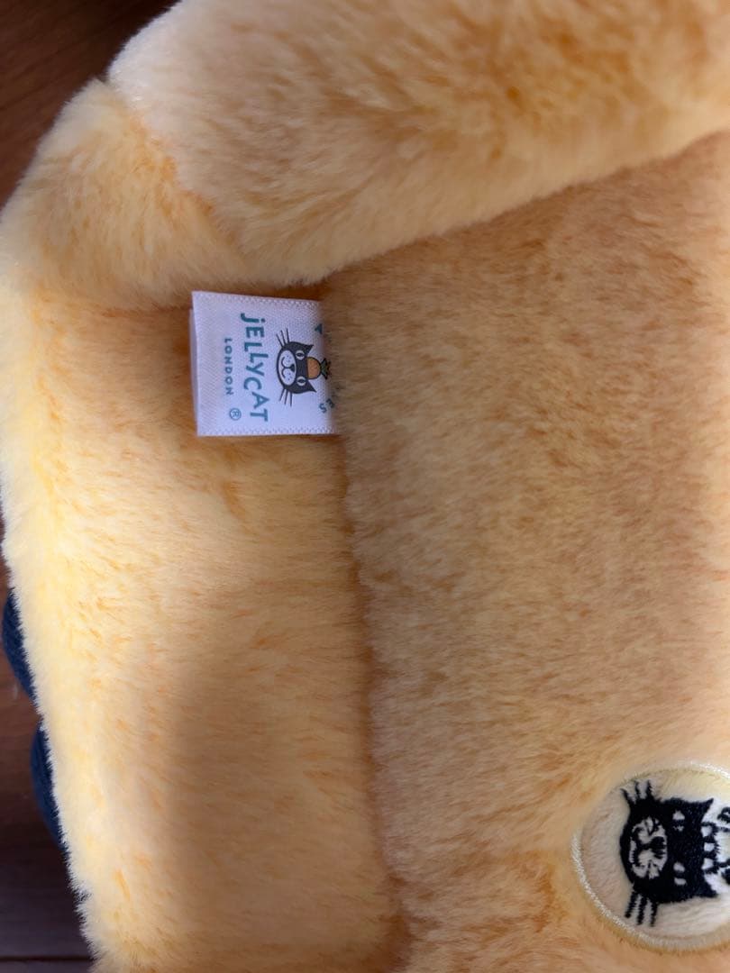 新品　 selfridges