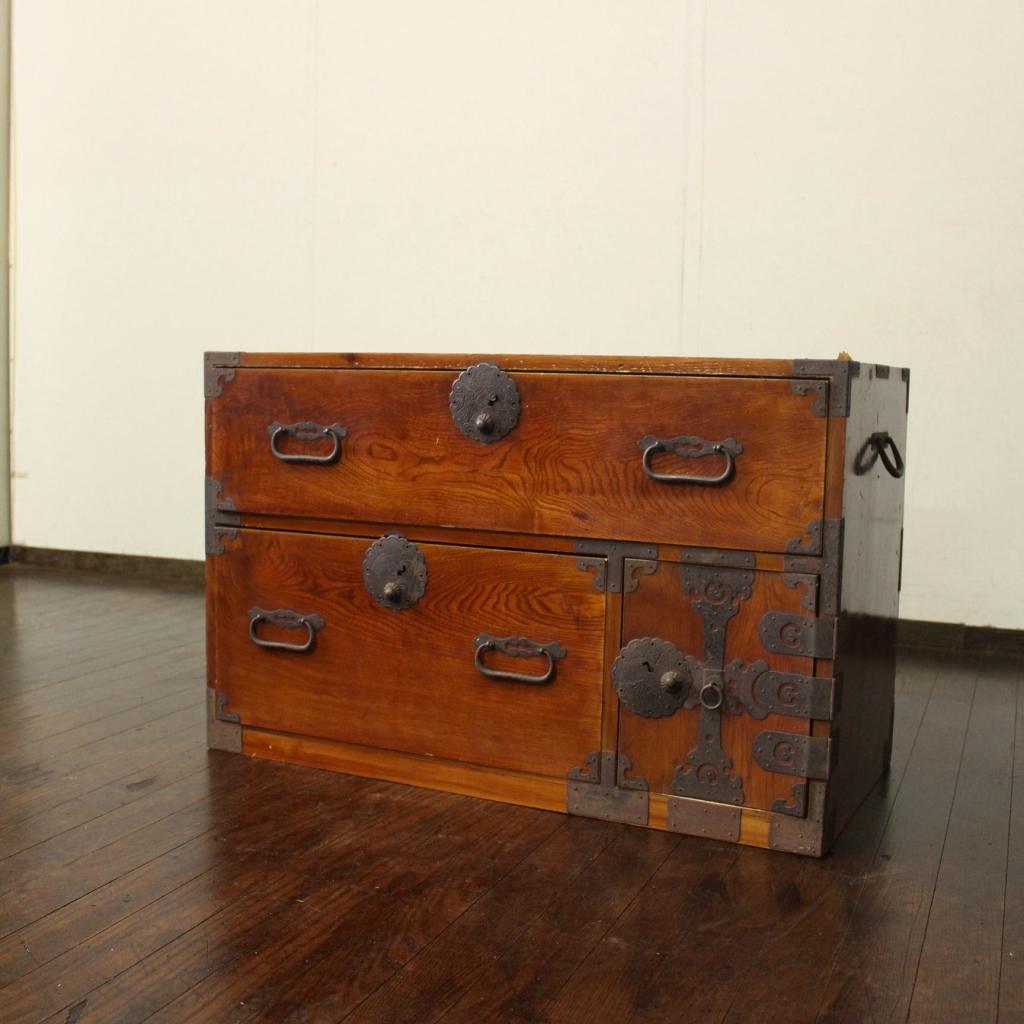 欅材！庄内箪笥・4杯！ 時代箪笥和家具古道具古家具古民藝和モダンローボード古布