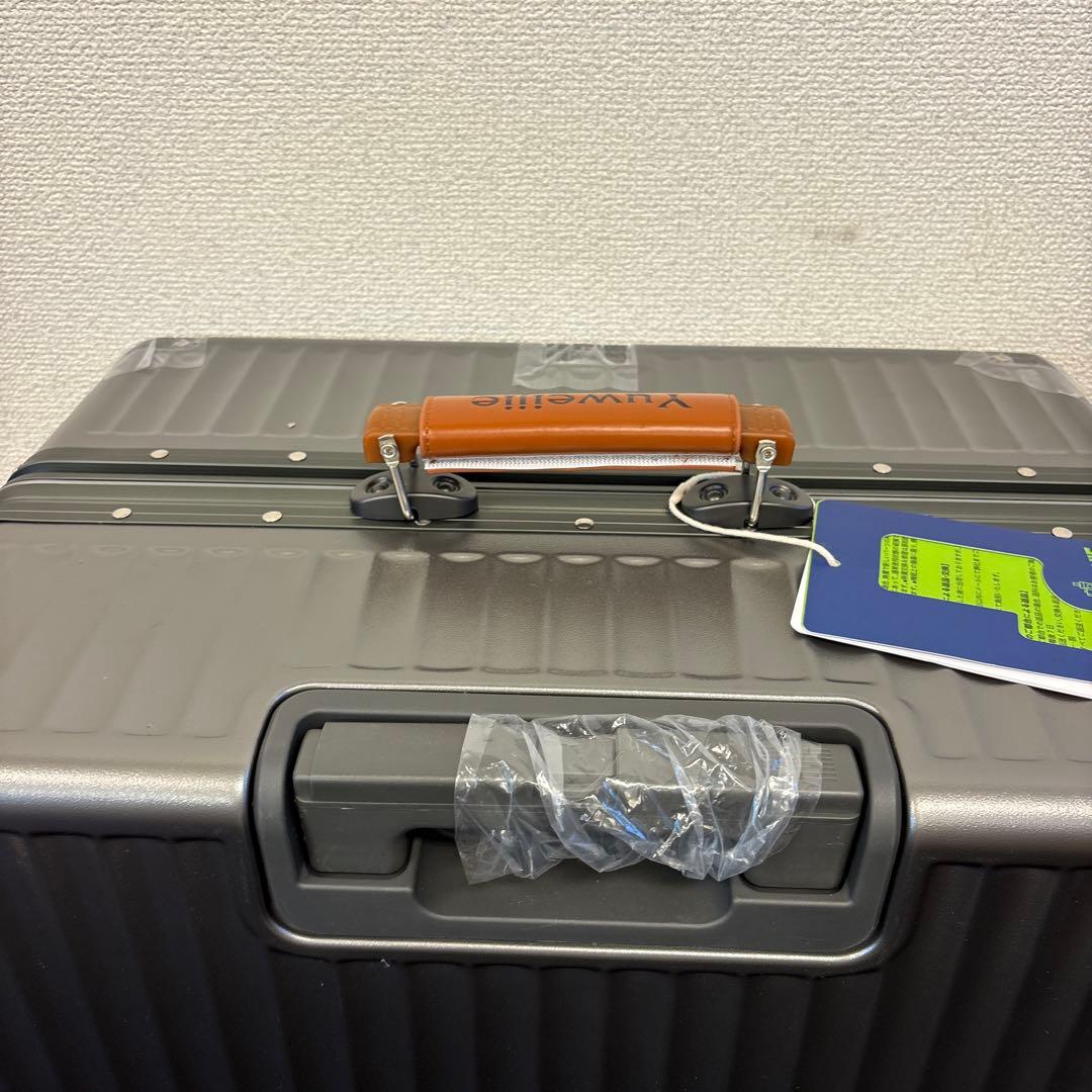 Yuweijie メタルグレー　スーツケース　大容量