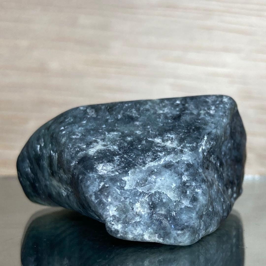 【専用品】糸魚川翡翠　金山谷　黒翡翠　原石　51.2ｇ