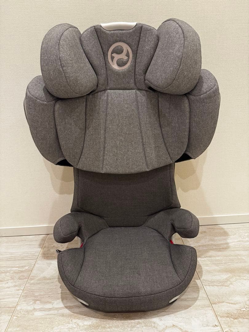 【美品1/11値下げ】cybex Solution Q3-Fixジュニアシート