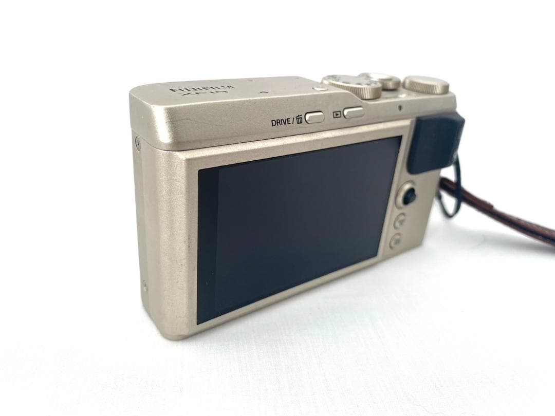 FUJIFILM XF10 シャンパンゴールド