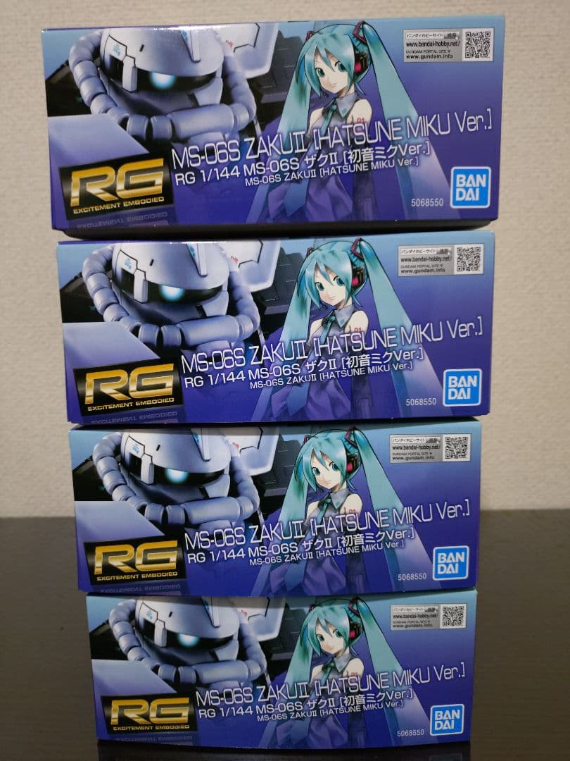 【新品未組立】RG 1/144 MS-06S ザクII [初音ミクVer.]4点