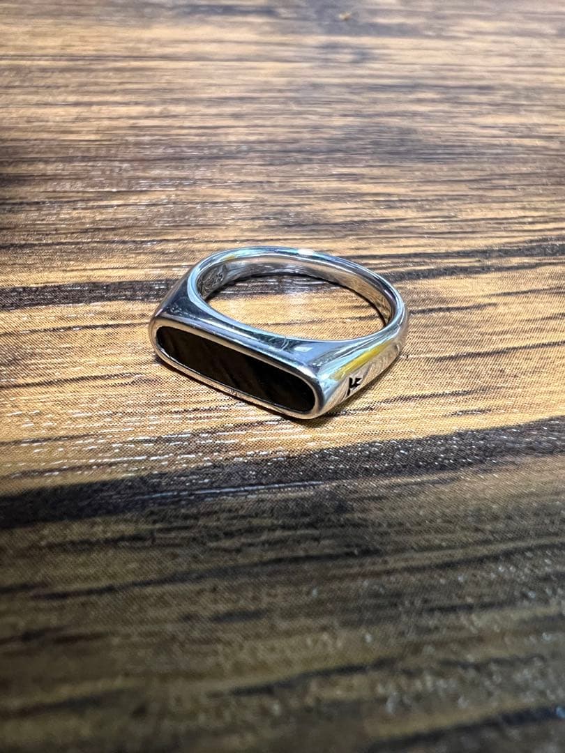アクセサリー TOM WOOD Mario Ring Onyx g48