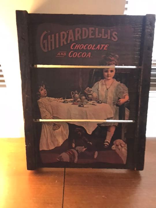 ヴィンテージ　Ghirardelli Chocolate ギラデリチョコレート