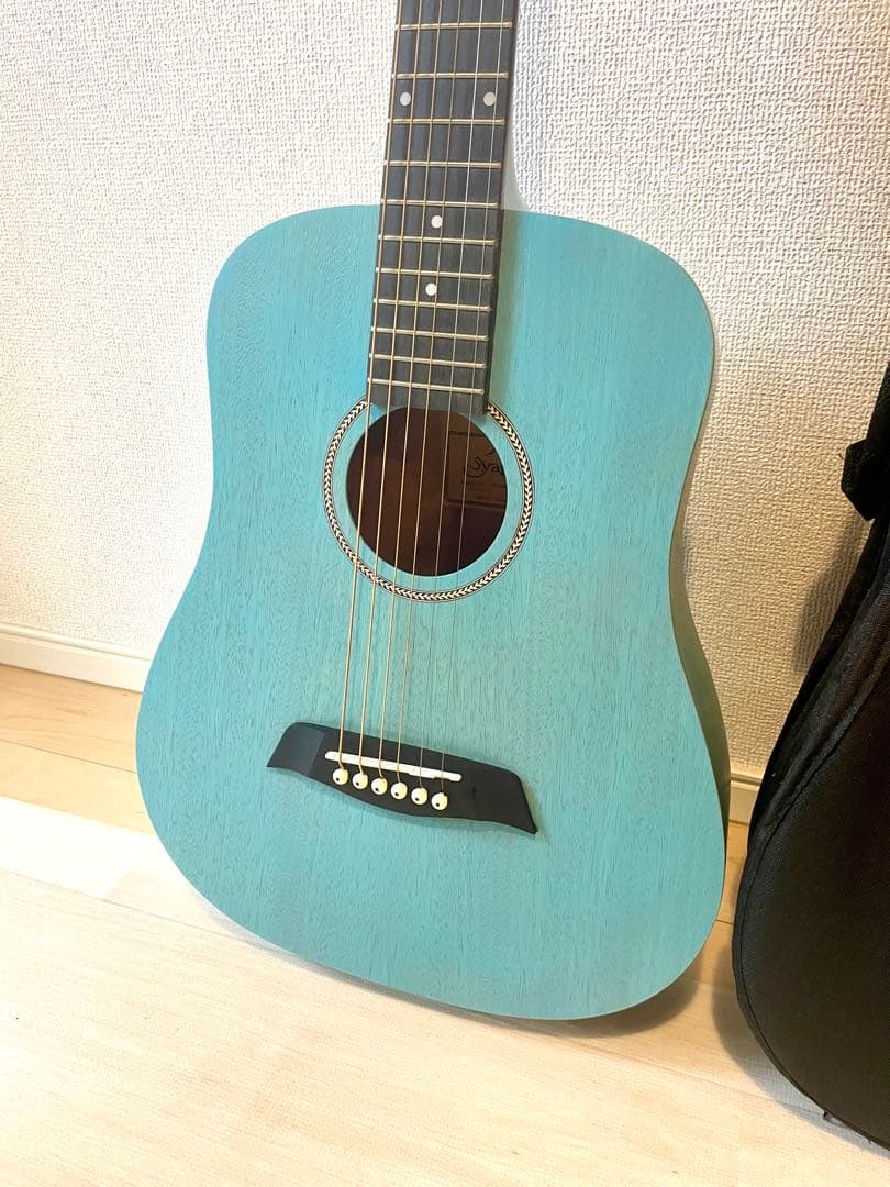 アコースティックミニギター ライトブルー ソフトケース付き