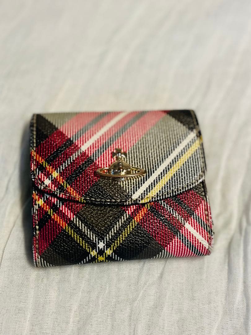 ヴィヴィアンウエストウッド　二つ折り財布　赤　タータンチェック