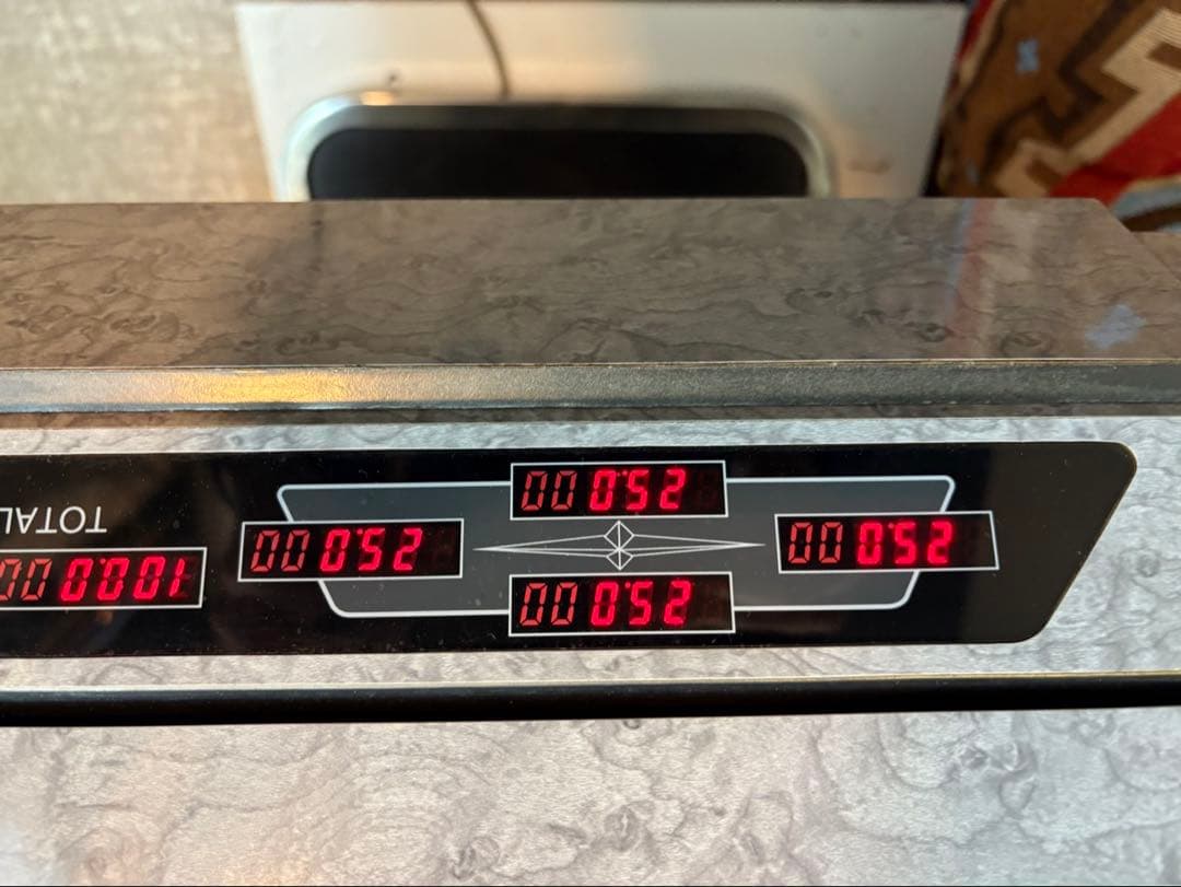 自動麻雀卓　[点数表示付き]