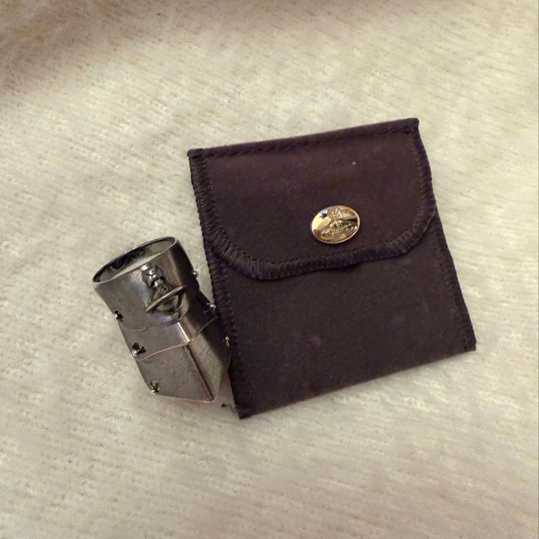 Vivienne アーマーリング