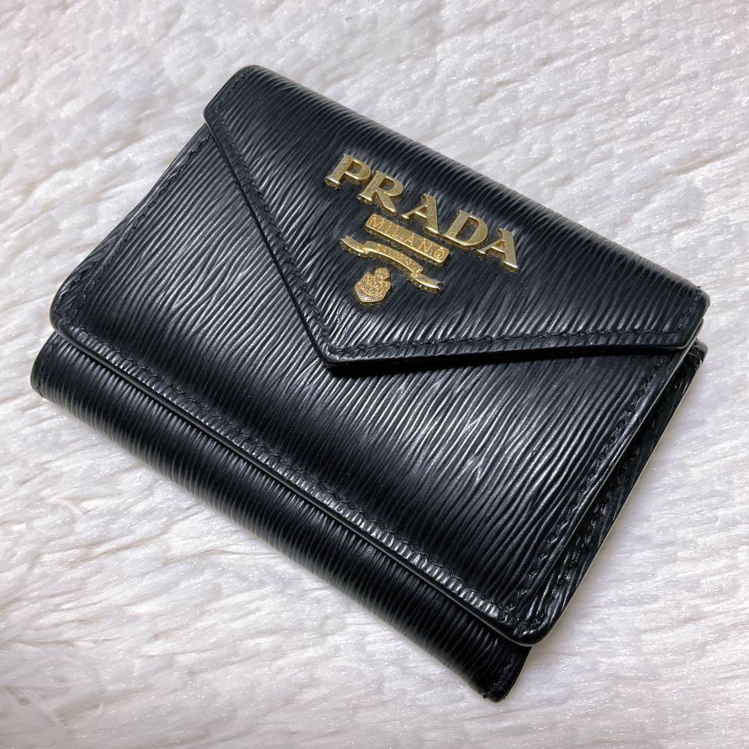 ♡Aa♡PRADA プラダ 三つ折り財布 ヴィッテロムーブ ロゴ レザー
