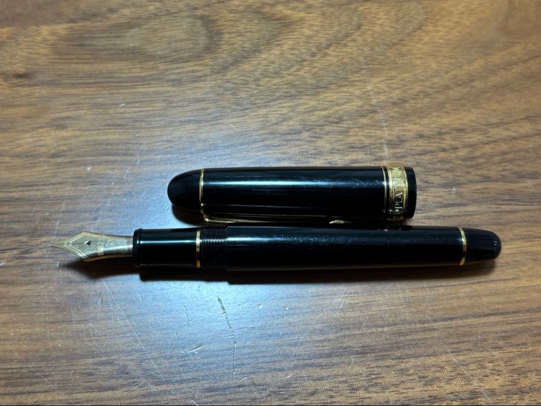 PLATINUM 万年筆♯3776 14K F 585 ブラック