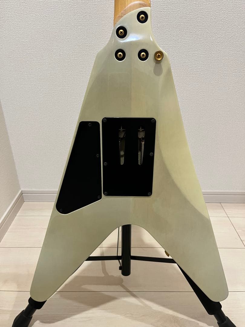 FERNANDES フライングV タイプ