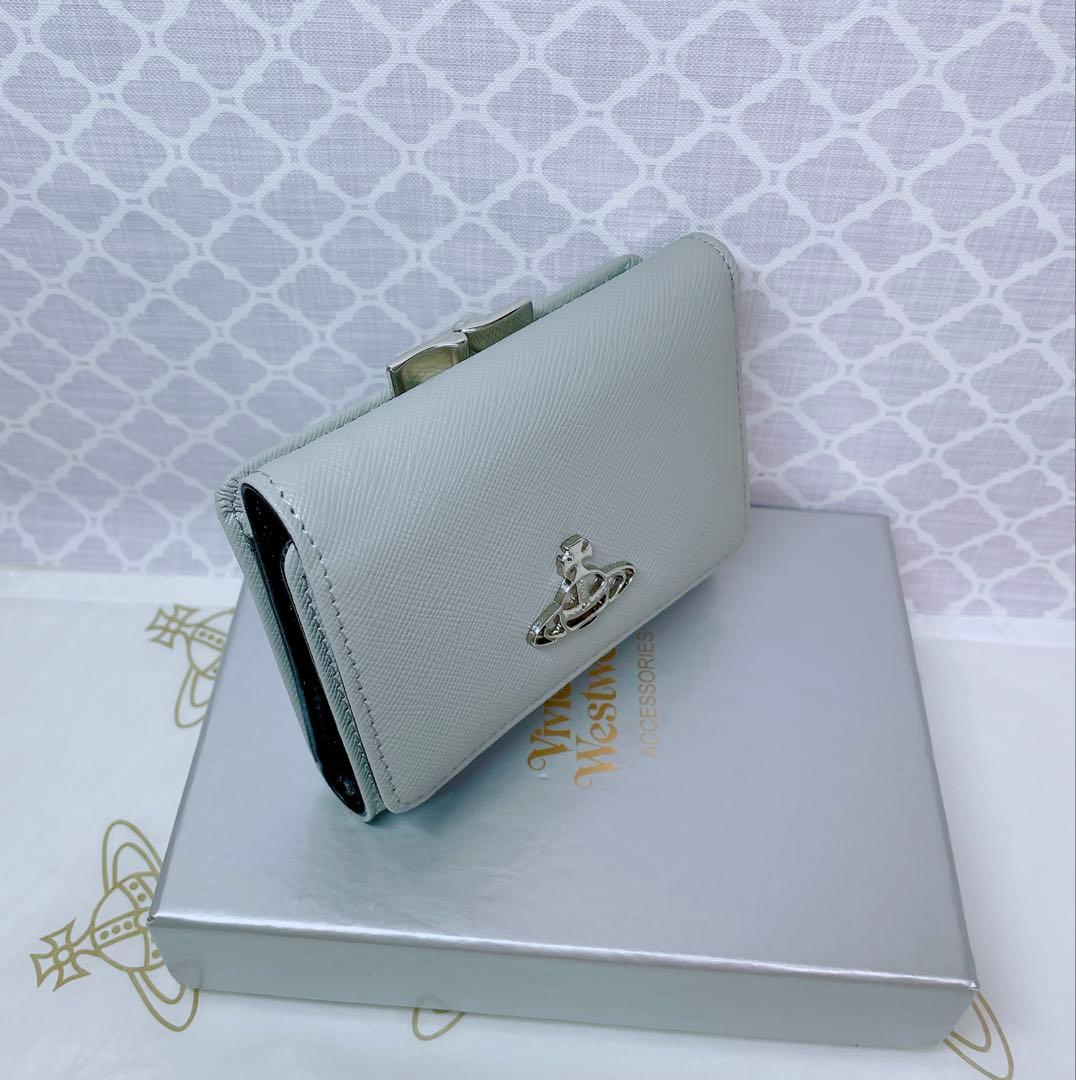 【ショッパー付☆新品】ヴィヴィアン・ウエストウッド 二つ折り財布 グレー