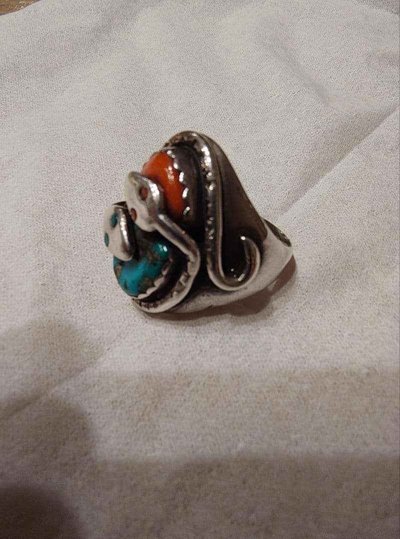 そ*ら様 エフィーカラバサ ターコイズ シルバー リング インディアンジュエリー