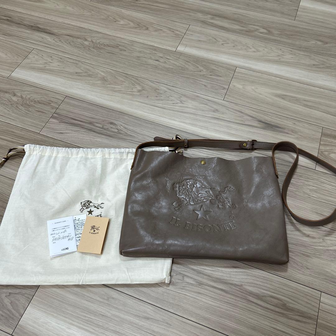 イルビゾンテレザークロスボディバッグ