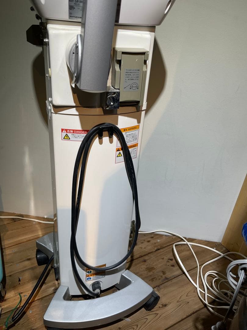 中古　タカラベルモントエトロワ　美容機器　スチーマー　タカラ