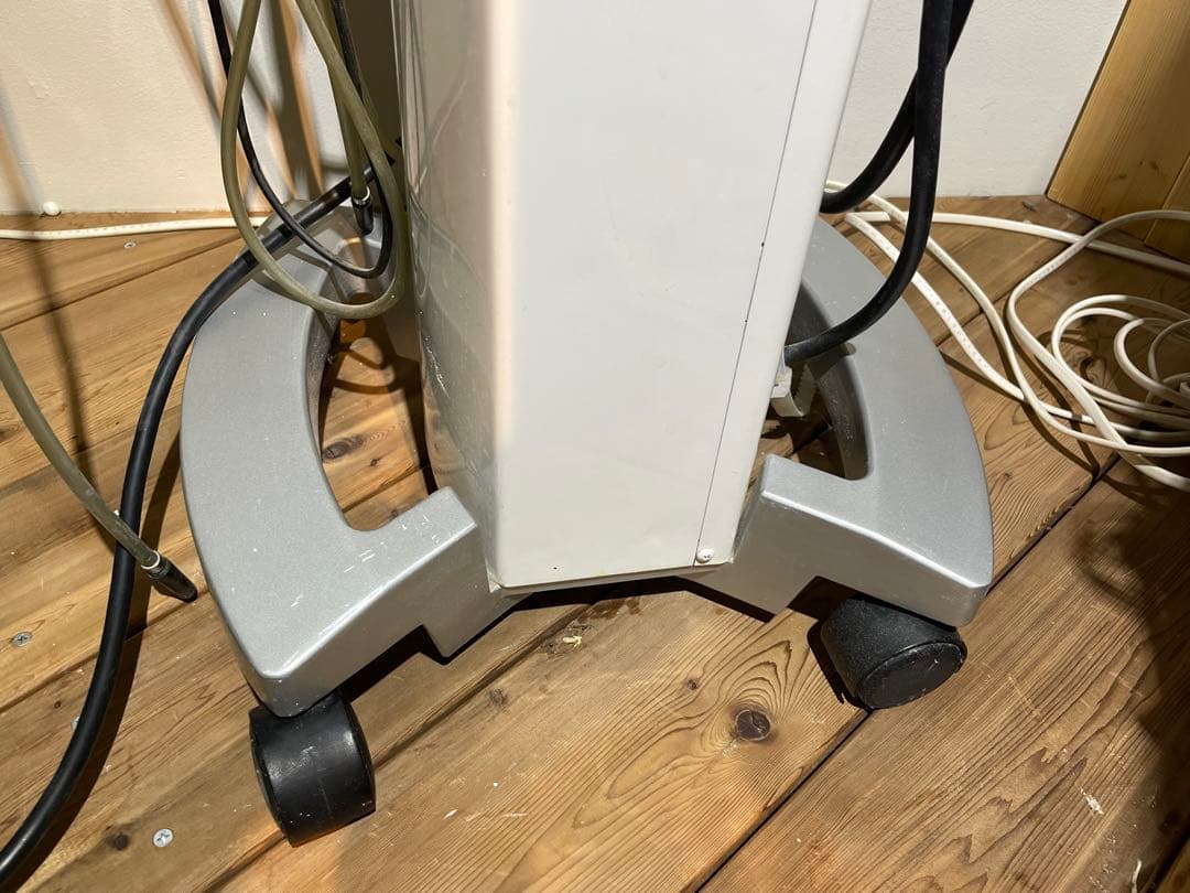 中古　タカラベルモントエトロワ　美容機器　スチーマー　タカラ