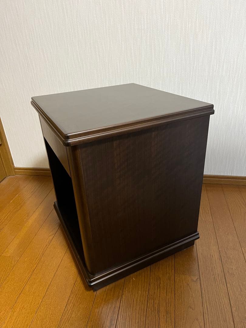 SIMMONS シモンズ　NIGHT TABLE ナイトテーブル　エンゲージ