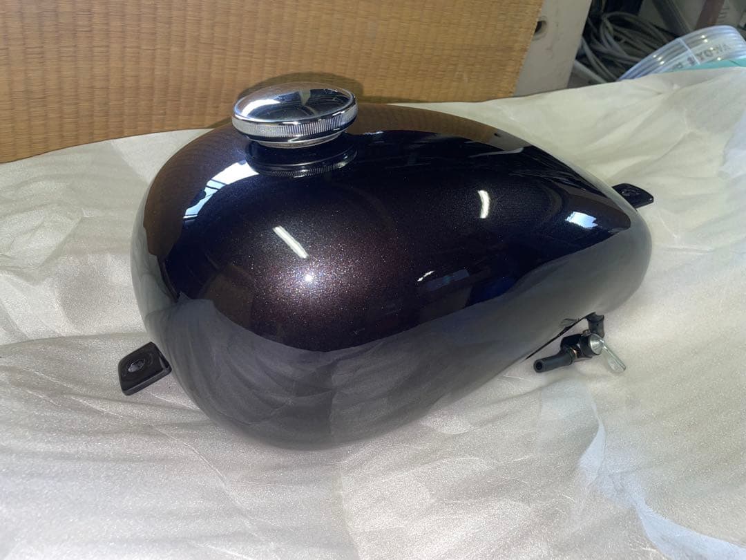 あひる※1日~2日で発送！ バルカン400 ピーナッツタンク