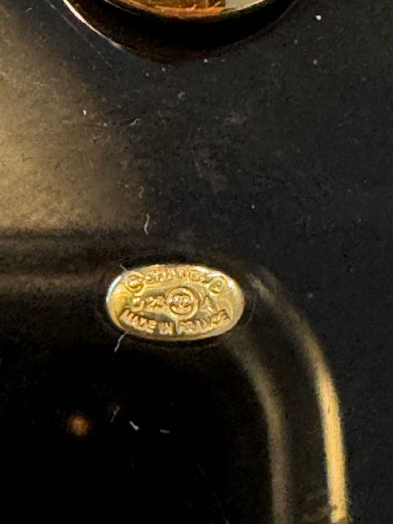 CHANEL 紫 宝石型 時計ブローチ