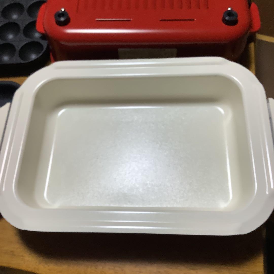 ブルーノ　ホットプレート　プレート2枚＆セラミック鍋　レシピ本付き