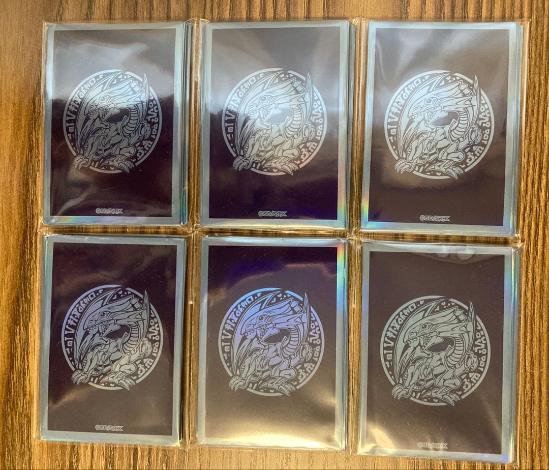 遊戯王★サテライトショップ限定特製プロテクター 6パック★青眼の白龍/スリーブ