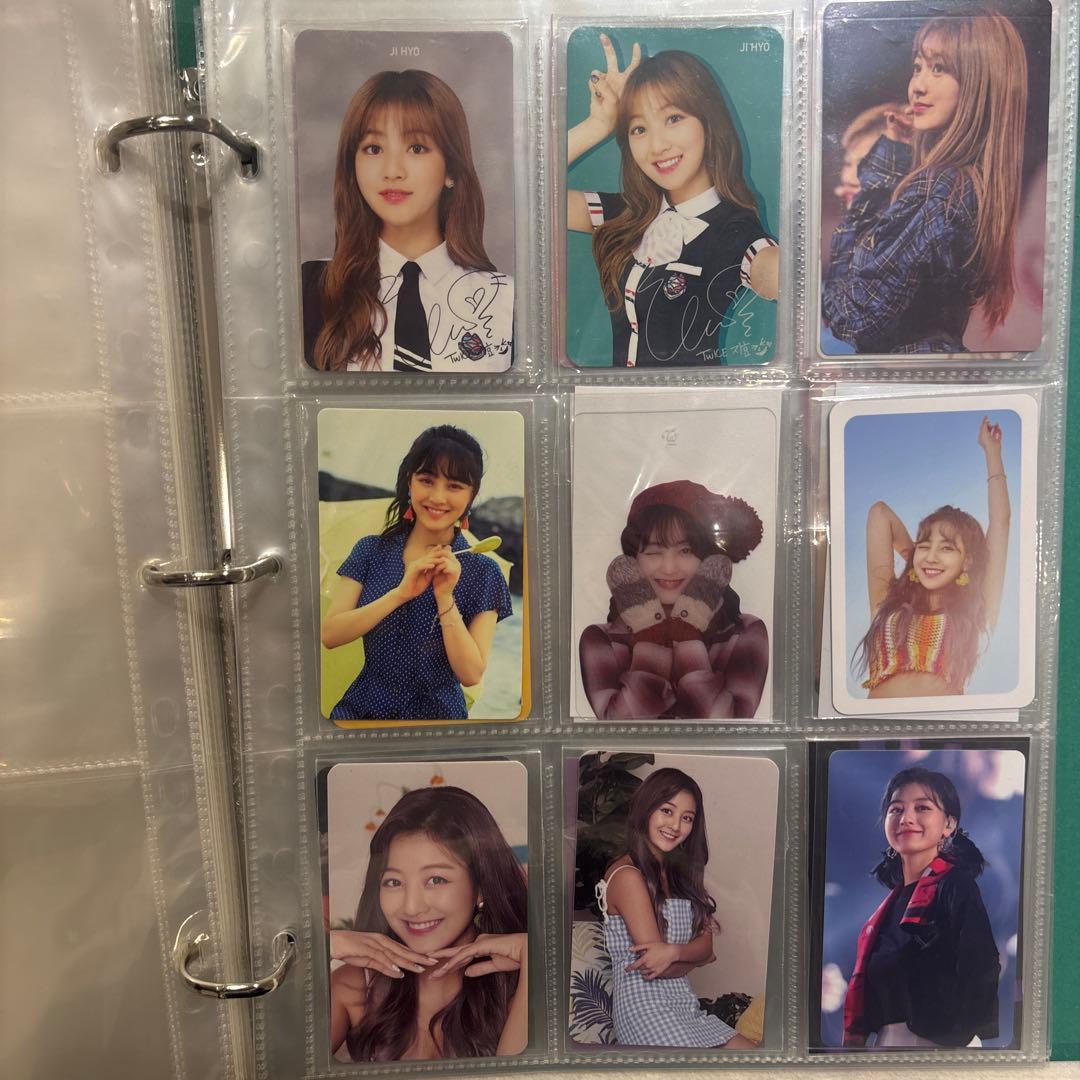 TWICE バインダー トレカ