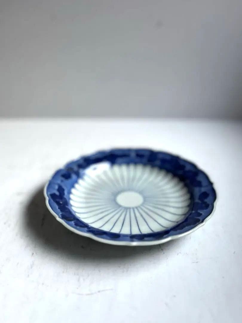 【ゆゆな様リクエスト】362 骨董 アンティーク 染付け 菊花皿 4点おまとめ