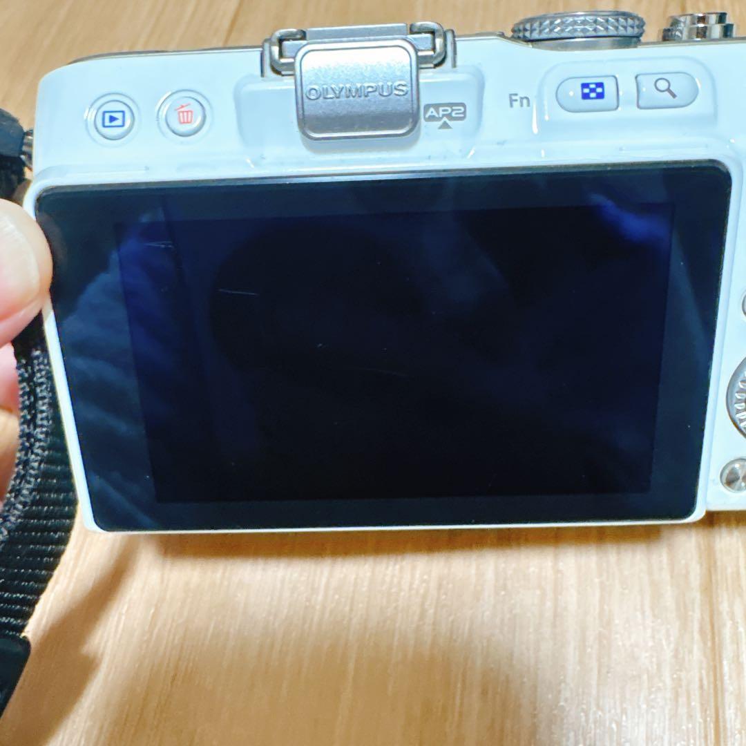 OLYMPUS PEN Lite E-PL3 ダブルズームレンズキット　ホワイト