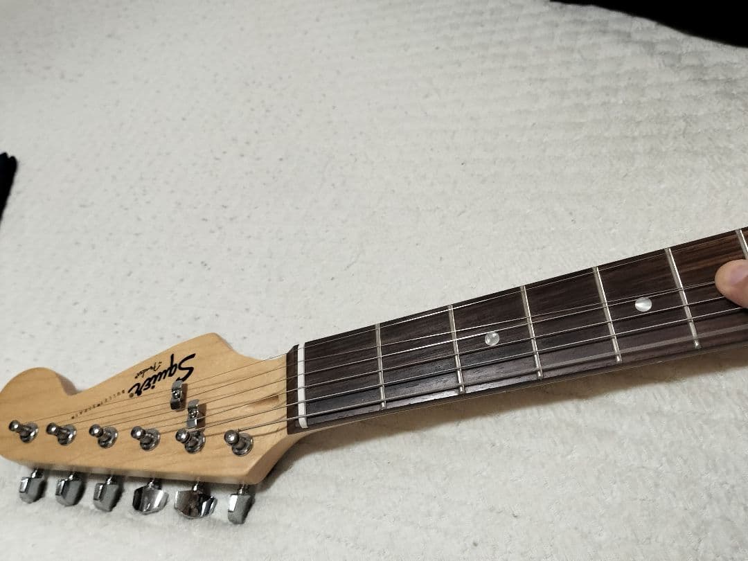 Squier by Fender スクワイヤー ストラト ケースオマケ多数付