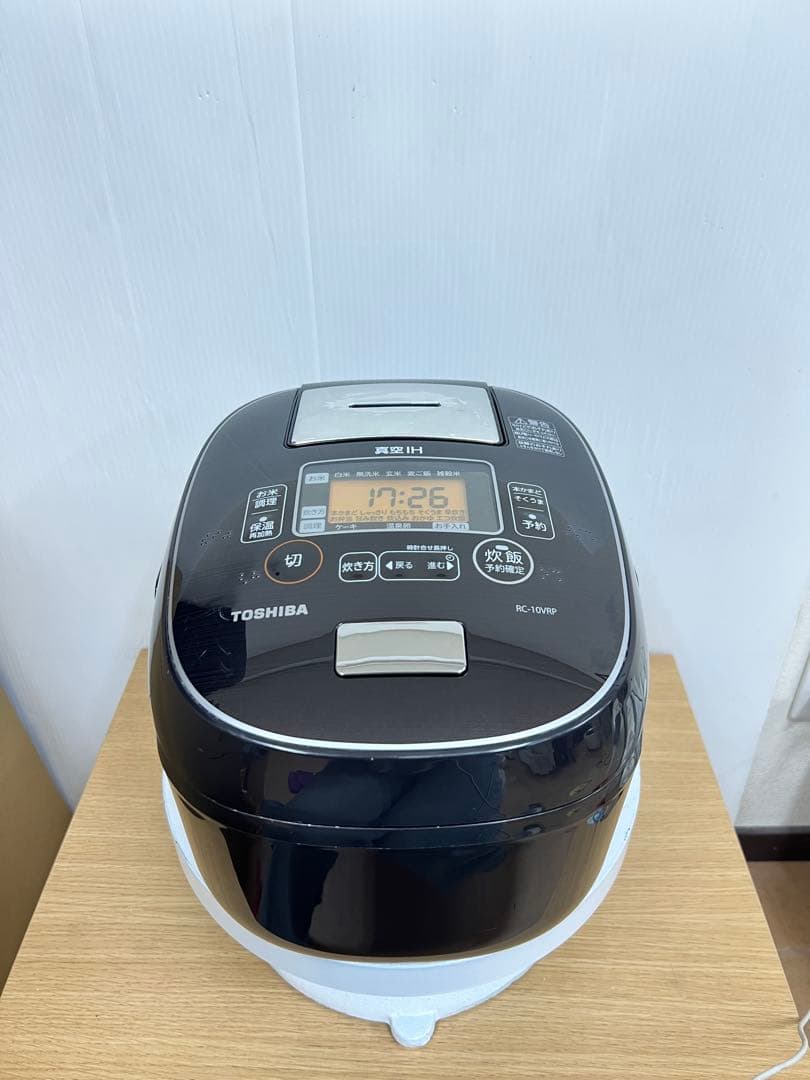 TOSHIBA 東芝 真空IHジャー炊飯器 RC-10VRP 2020年製